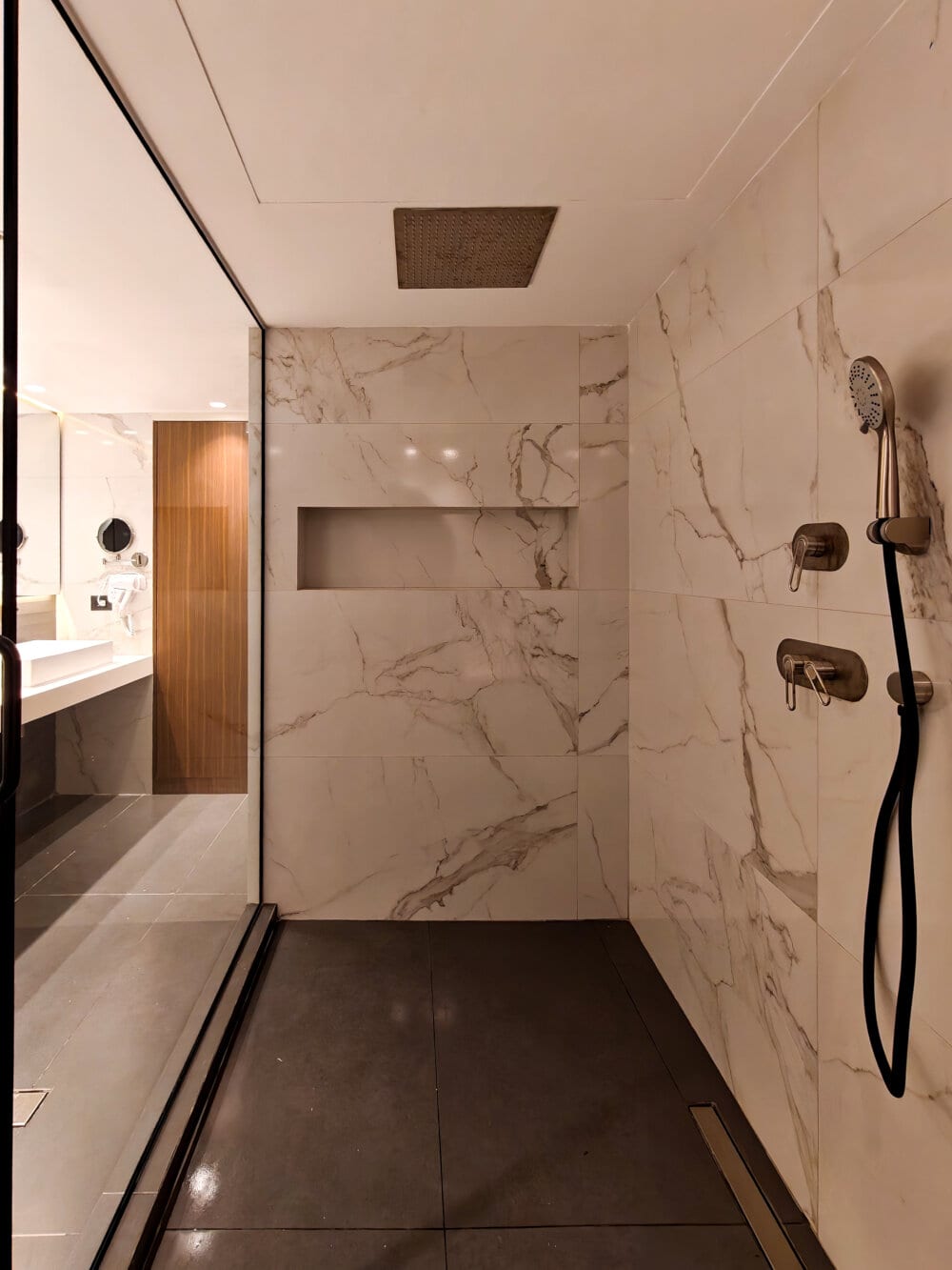 Suite-5
