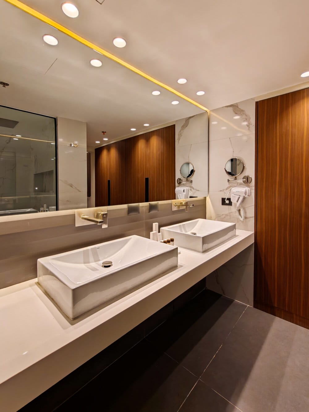Suite-6